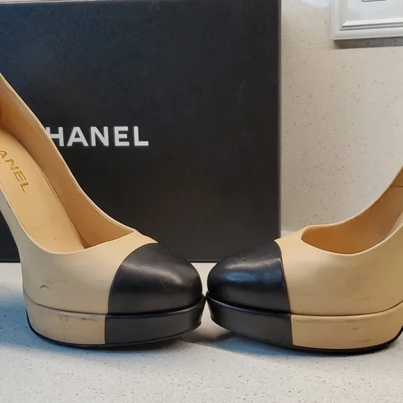 CHANEL platform pumps (sz EU 40 - US 9.5)